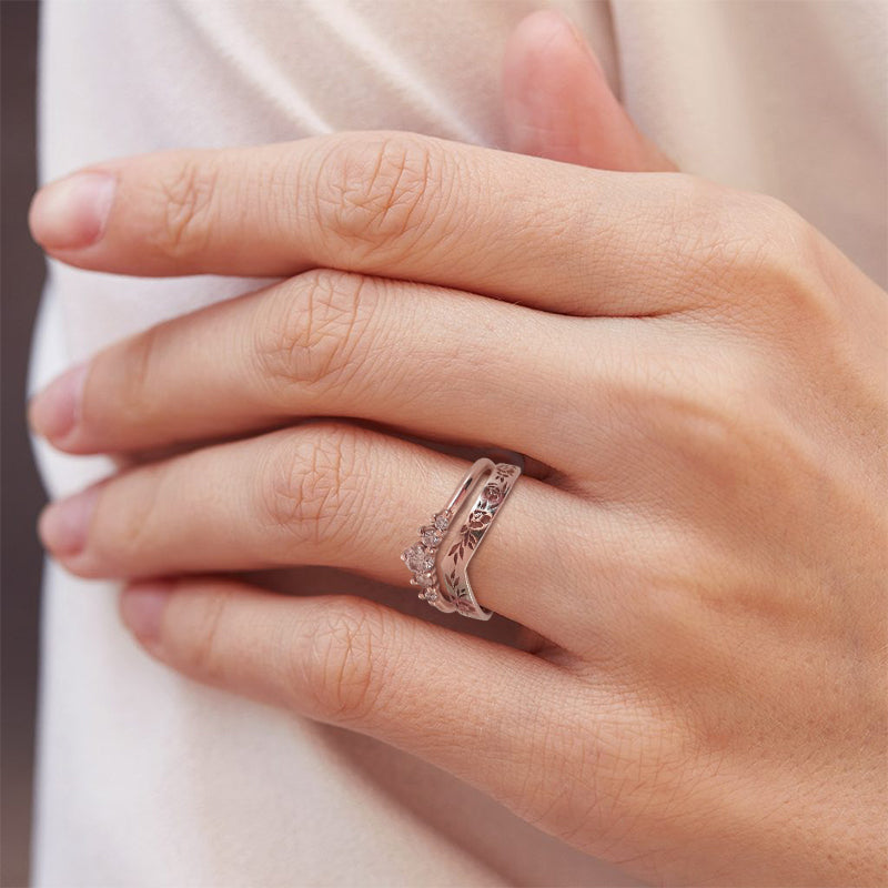 Elegant Simple Ring